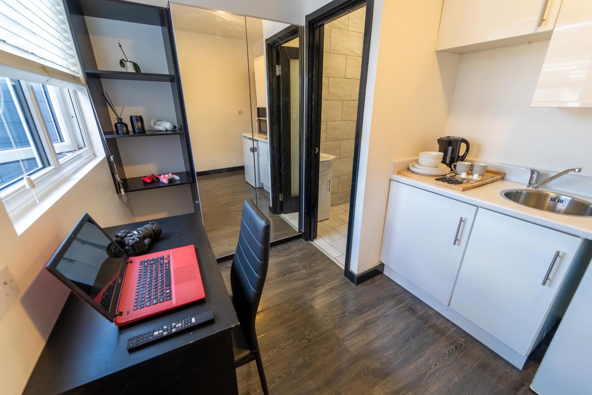 Stay Sa Equipped Studios Next To Uob And Qe! Birmingham Kamer foto